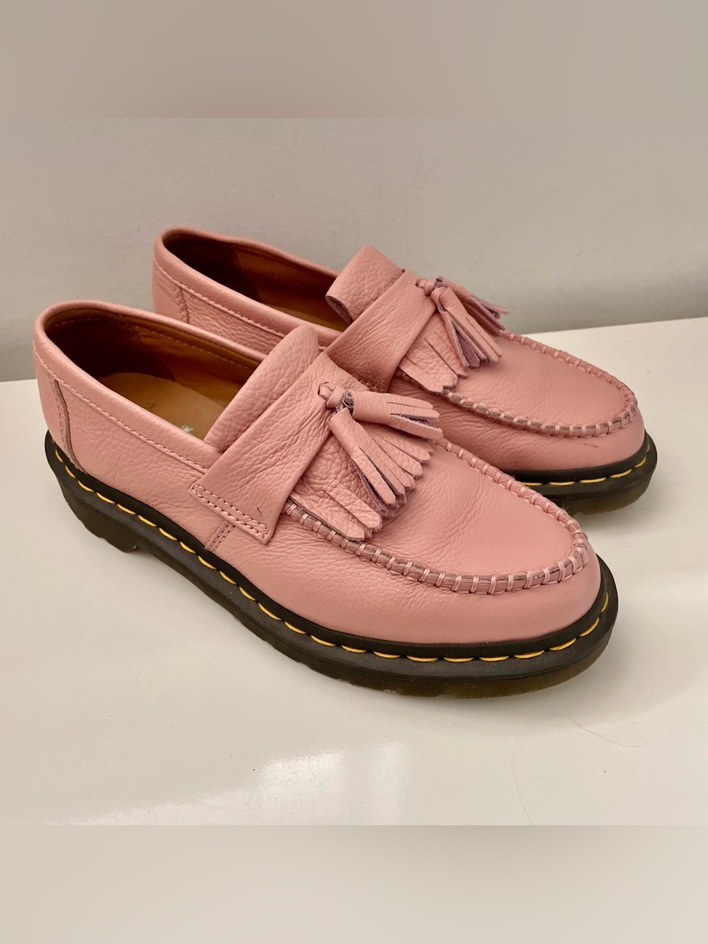 Dr. Martens Adrian Leather Tassel Loafers Pink Peach Slip On Size 8 Lug Sole